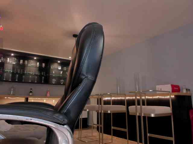 RoxanneHill webcam