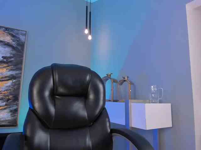 RoxanneHill webcam