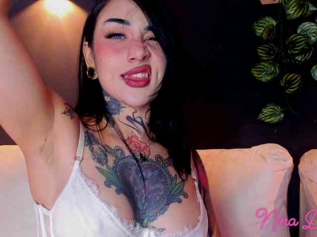 NinaDanger webcam