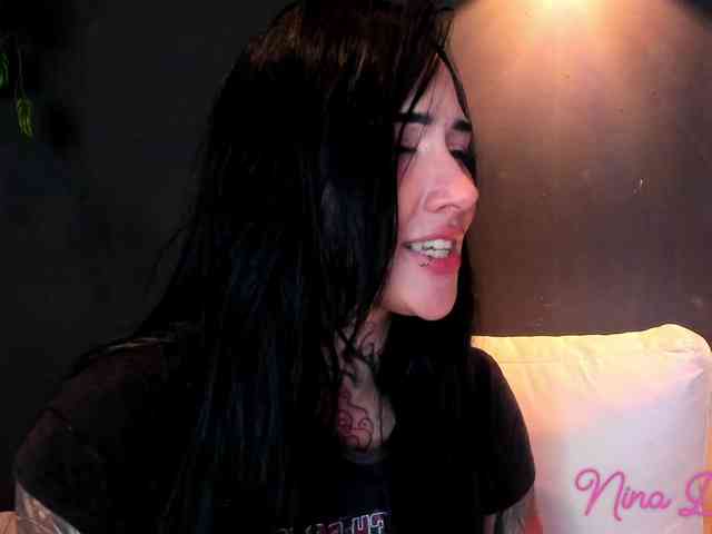 NinaDanger webcam