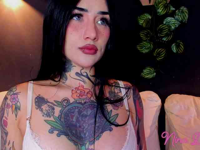 NinaDanger webcam