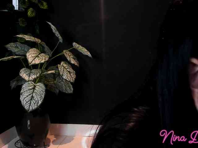 NinaDanger webcam