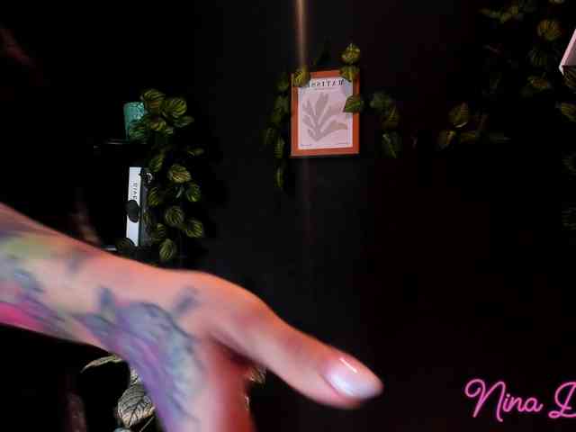 NinaDanger webcam