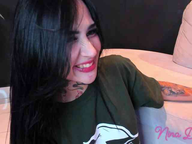 NinaDanger webcam