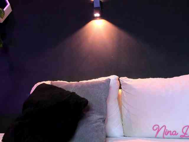 NinaDanger webcam
