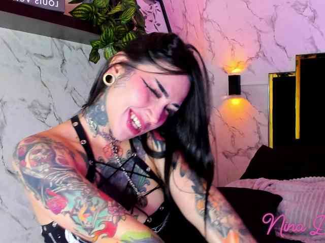 NinaDanger webcam