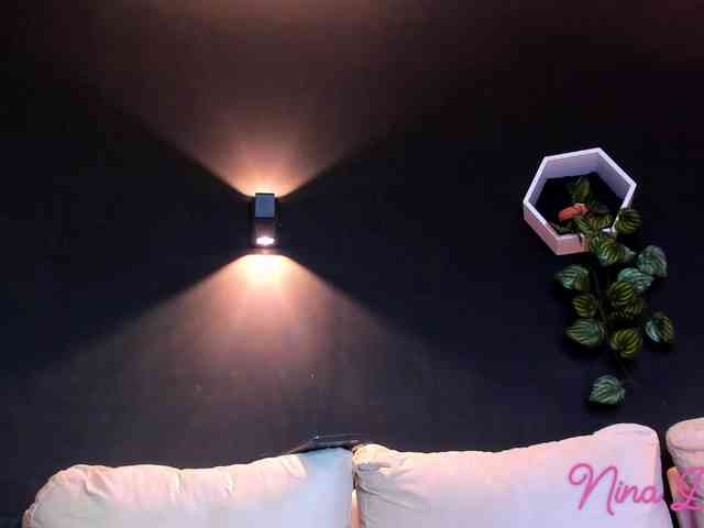 NinaDanger webcam