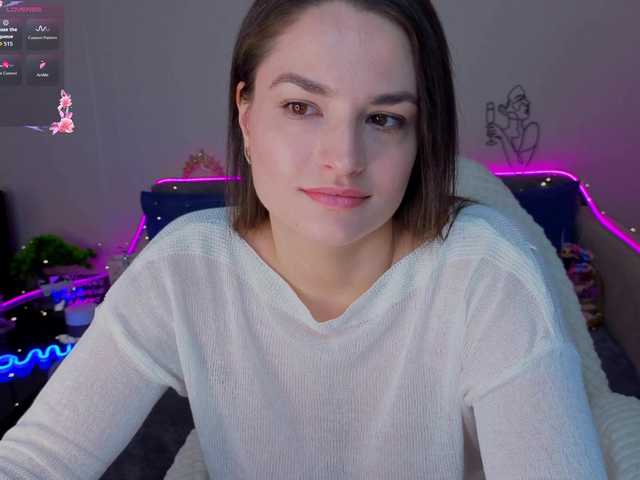 Camilla-One's BongaCams show and profile