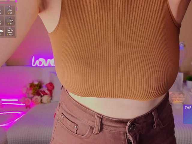 Camilla-One's BongaCams show and profile