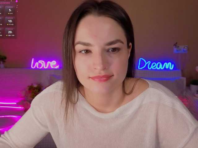 Camilla-One's BongaCams show and profile