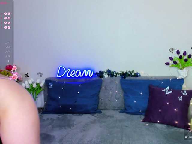  Camilla-One chat room