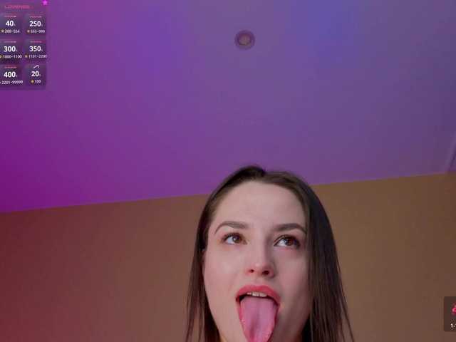 Camilla-One — Hello, I'm CamillaLet's be wild together! Today's show - Temptation!Stand up and show the best angles! collected @sofar left @remainVibration from 2 tokensFavorite vibrations 38 100 120 160 200 222 1000