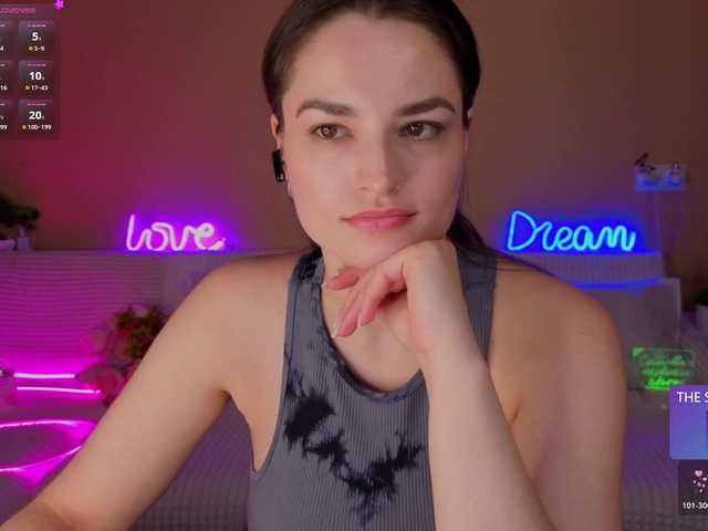 Camilla-One's BongaCams show and profile