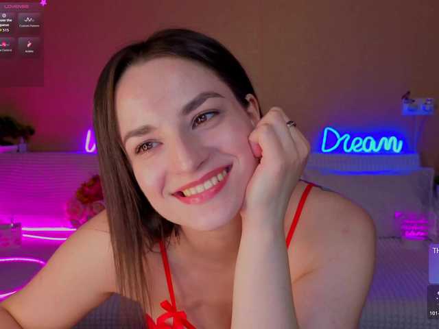 Camilla-One's BongaCams show and profile