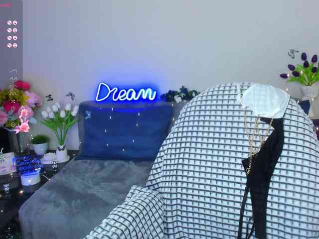 Camilla-One Live Webcam on BongaCams