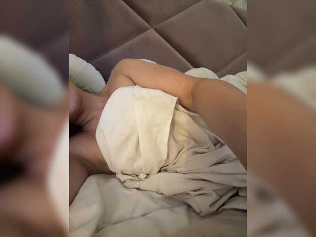 aniram2221's BongaCams show and profile