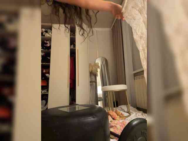 Ekaterina2221 webcam