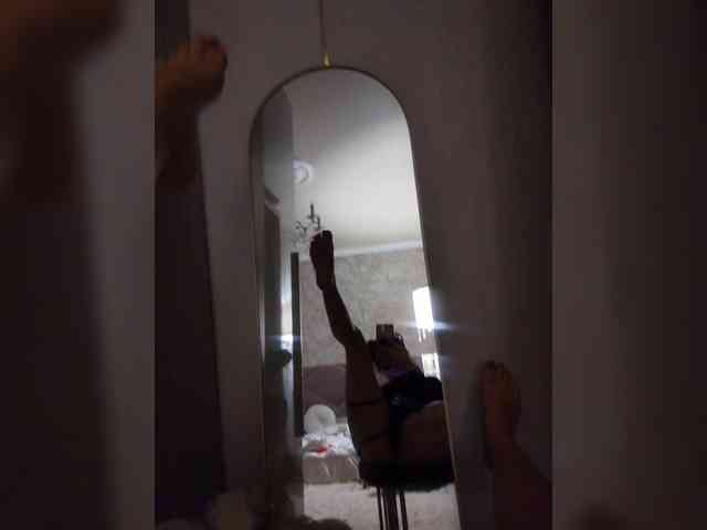 Ekaterina2221 webcam