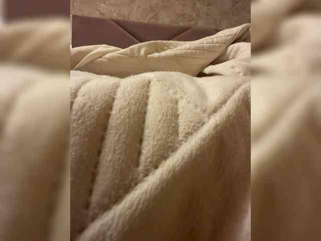 Ekaterina2221 webcam