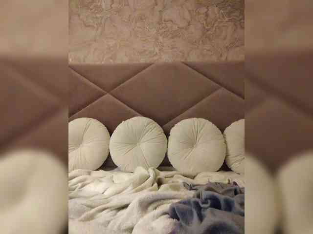 Ekaterina2221 webcam