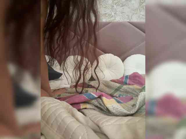 Ekaterina2221 webcam