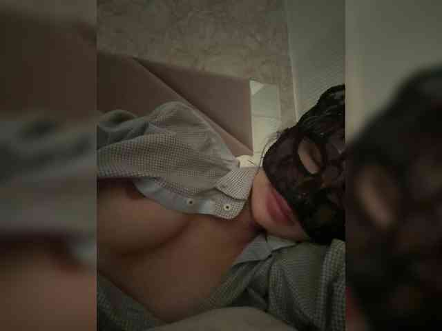 Ekaterina2221 webcam