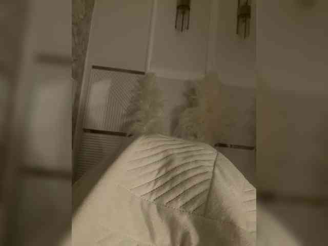 Ekaterina2221 webcam