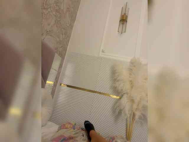 Ekaterina2221 webcam