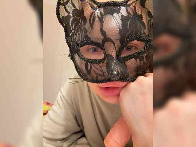 Ekaterina2221 webcam