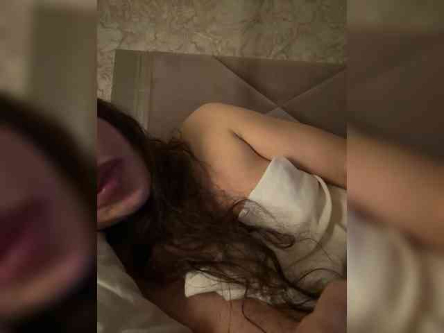 Ekaterina2221 webcam