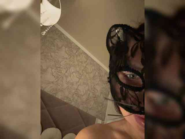 Ekaterina2221 webcam