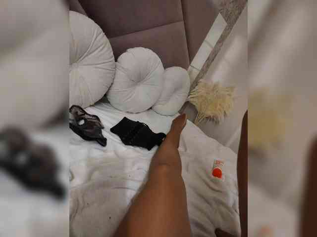 Ekaterina2221 webcam