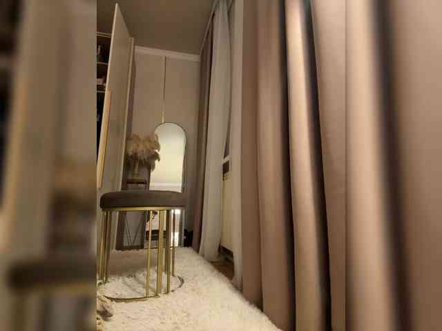 Ekaterina2221 webcam