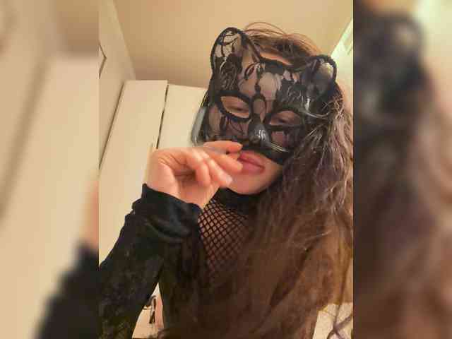 Ekaterina2221 webcam