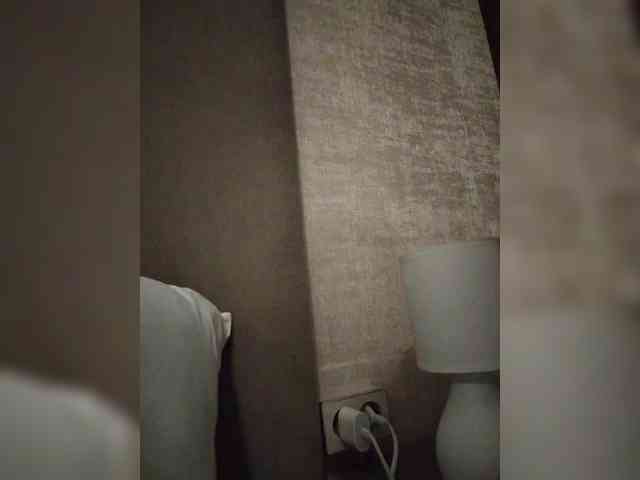 Ekaterina2221 webcam