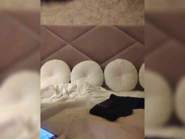 Ekaterina2221 webcam