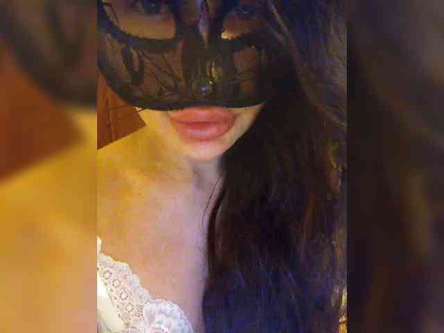 Ekaterina2221 webcam