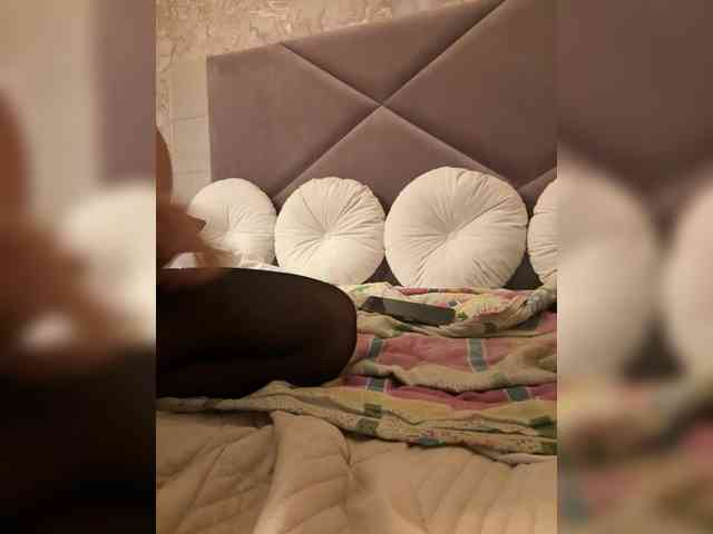 Ekaterina2221 webcam