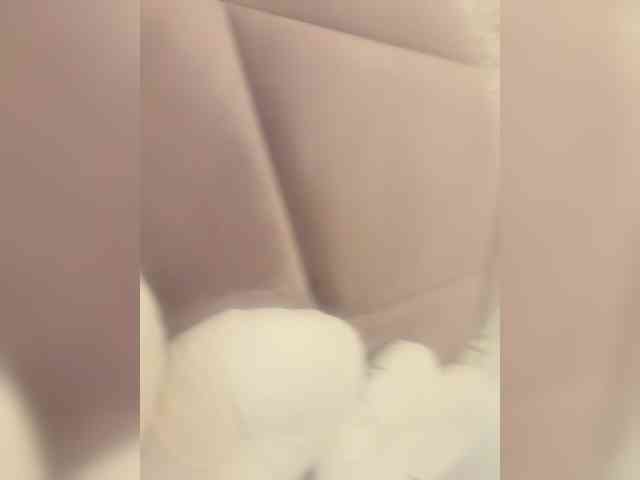 Ekaterina2221 webcam