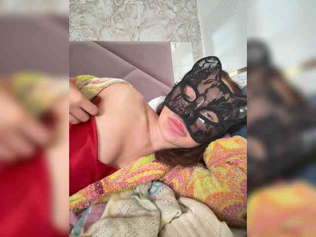 Ekaterina2221 webcam