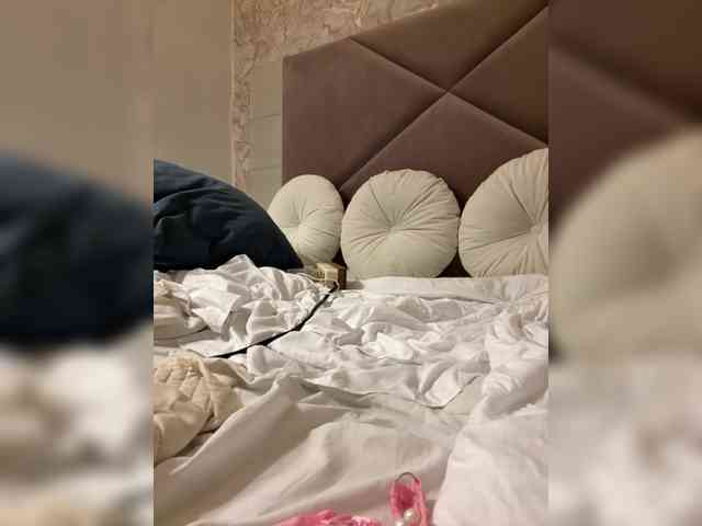 Ekaterina2221 webcam