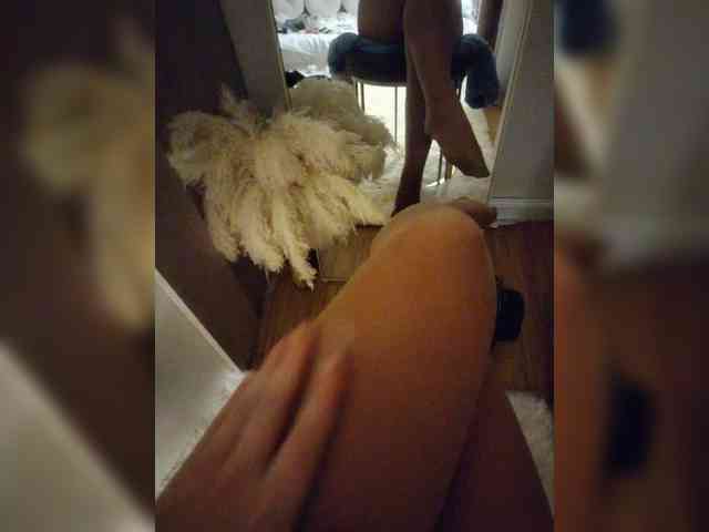 Ekaterina2221 webcam