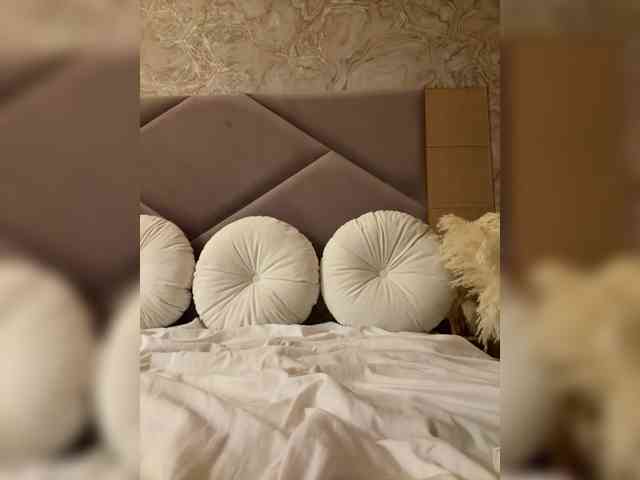 Ekaterina2221 webcam