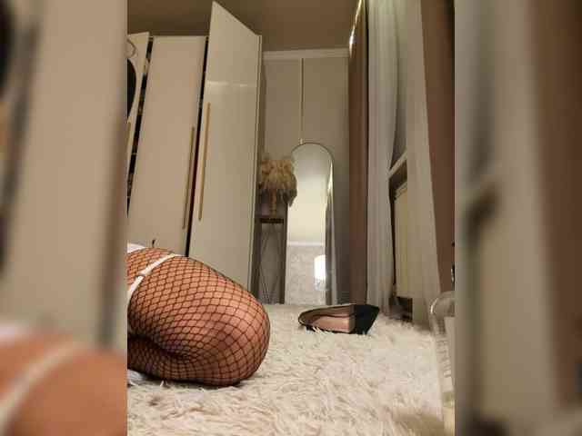 Ekaterina2221 webcam