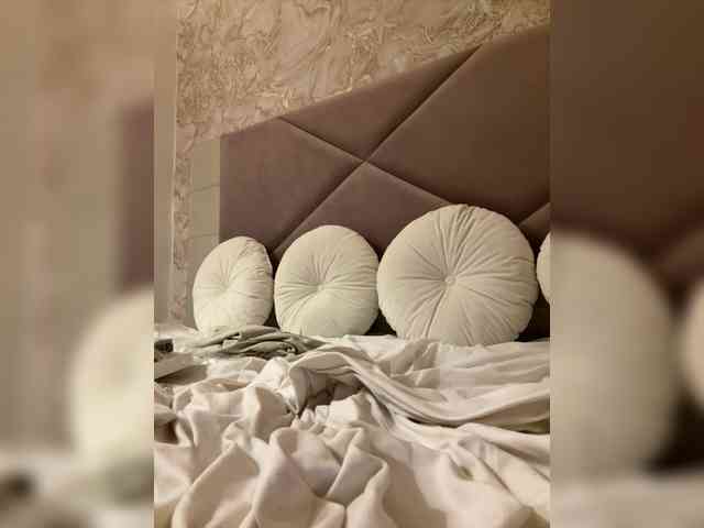 Ekaterina2221 webcam