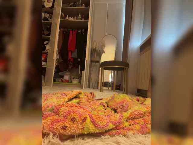 Ekaterina2221 webcam