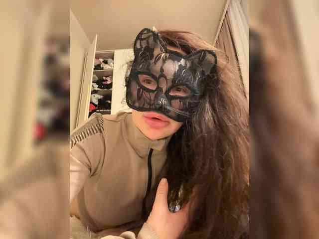 Ekaterina2221 webcam