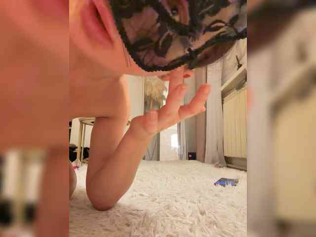 Ekaterina2221 webcam