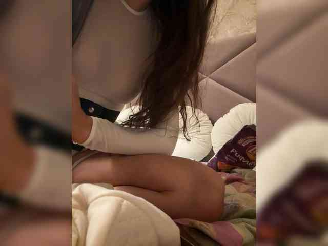 Ekaterina2221 webcam