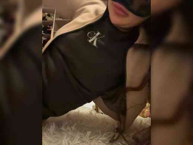 Ekaterina2221 webcam